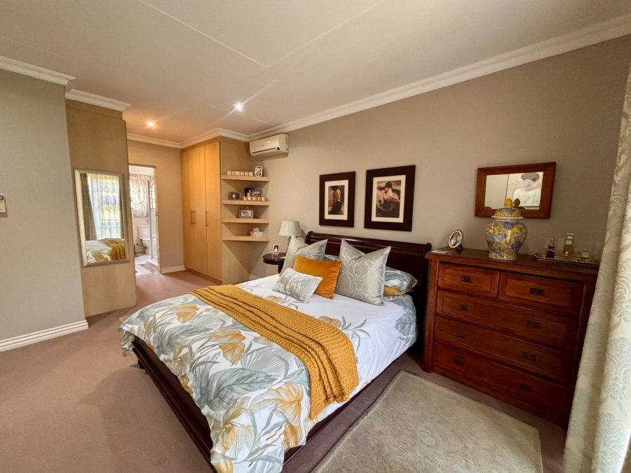 3 Bedroom Property for Sale in Flamwood North West